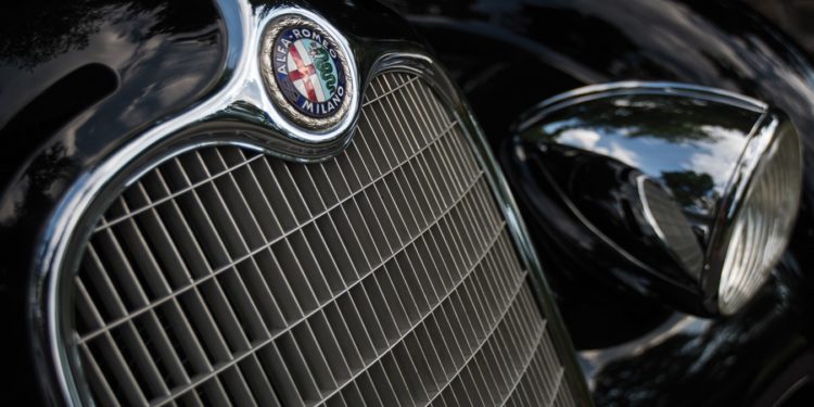 Alfa Romeo 8C Spider de 1938 vendido por 26 milhões! 13