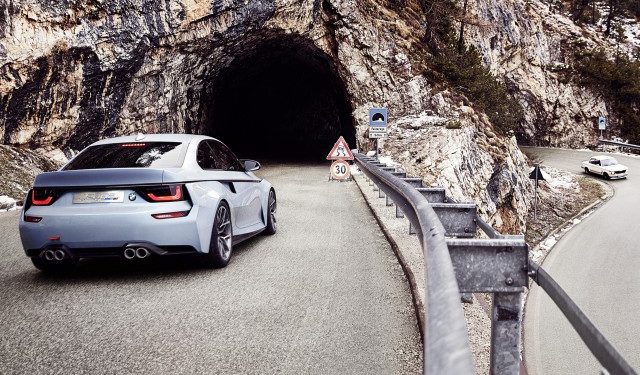 BMW ressuscita 2002! 23