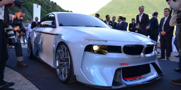 BMW ressuscita 2002! 17