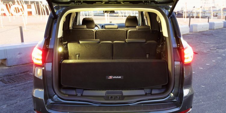 Ford S-MAX 2.0 TDCi Titanium: A monovolume do ano! 15