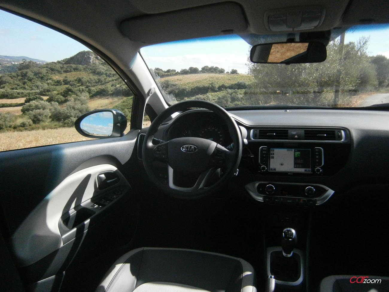 KIA RIO (21)