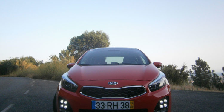 KIA Ceed 1.0 Turbo GDI: Um "tricilindrico" que satisfaz o pé direito! 42