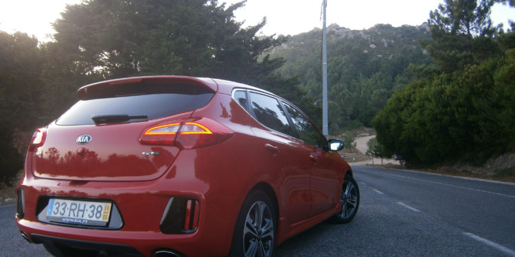 KIA Ceed 1.0 Turbo GDI: Um "tricilindrico" que satisfaz o pé direito! 39