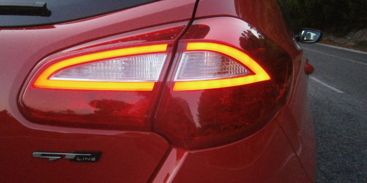 KIA Ceed 1.0 Turbo GDI: Um "tricilindrico" que satisfaz o pé direito! 37