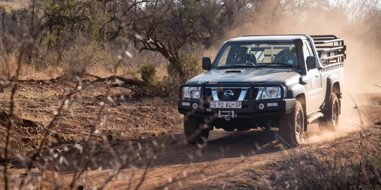 Esta Nissan ajuda Rinocerontes em Africa do Sul! 14