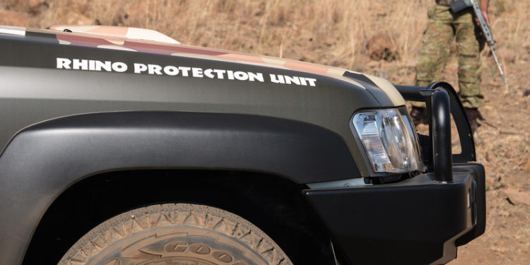 Esta Nissan ajuda Rinocerontes em Africa do Sul! 16
