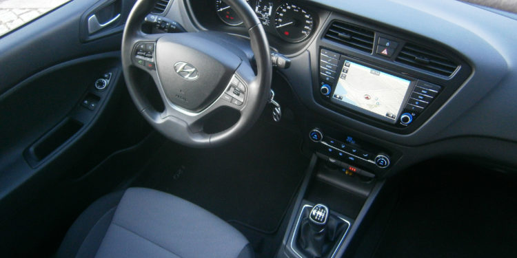 Hyundai i20 Coupé 1.0 GDI: Utilitário irrequieto! 28