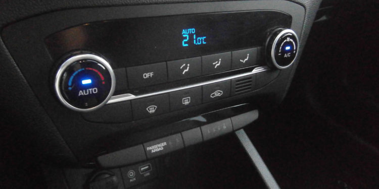 Hyundai i20 Coupé 1.0 GDI: Utilitário irrequieto! 24