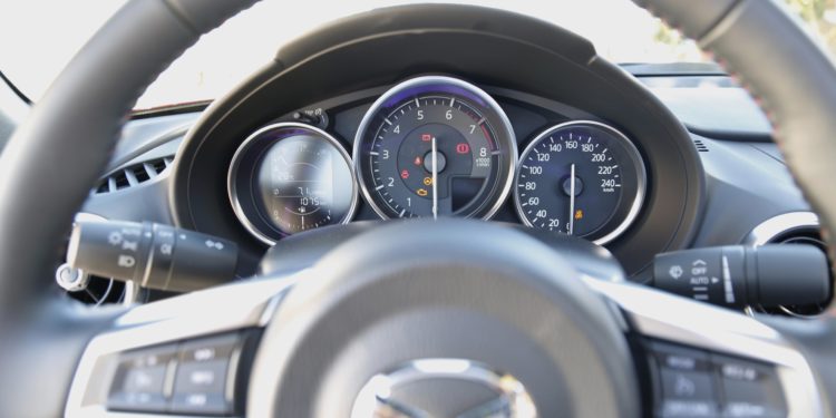 Mazda MX-5 2.0 SKYACTIV: Carícias ao corpo numa só carícia à alma! 25