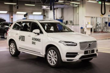 Volvo sai para a estrada com XC90 Autónomo. 24