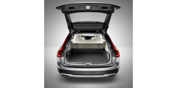 Volvo V90 recebe versão "Cross Country"! 19