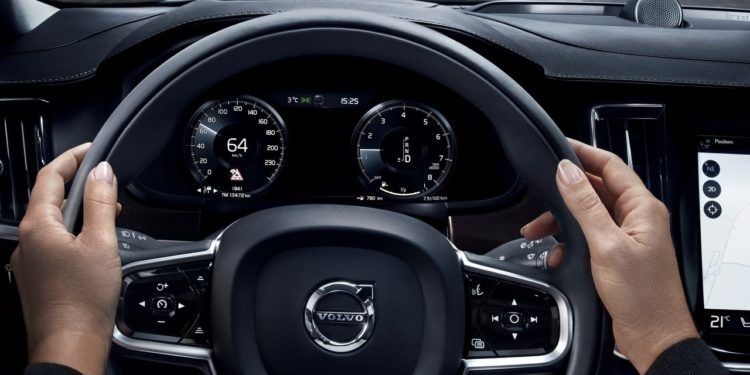 Volvo V90 recebe versão "Cross Country"! 14