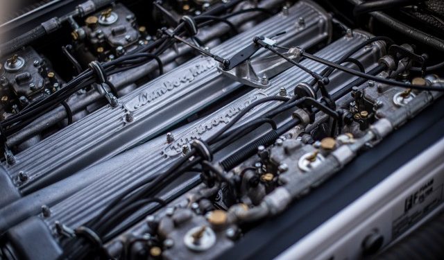 Lamborghini revela um magnifico restauro a um 350 GT! 23