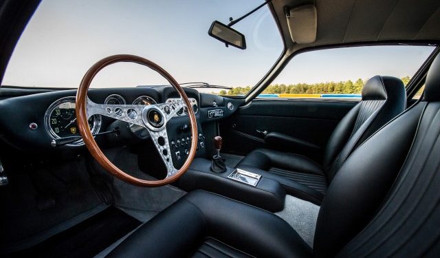 Lamborghini revela um magnifico restauro a um 350 GT! 24