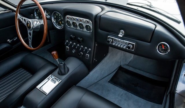 Lamborghini revela um magnifico restauro a um 350 GT! 21