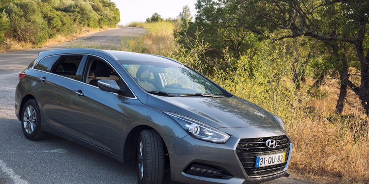 Hyundai i40 1.7 CRDi Blue Confort: Diferença inteligente! 29