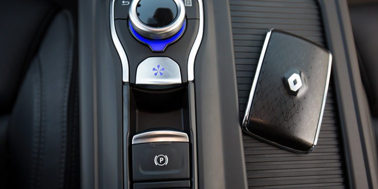 Renault Talisman Initiale Paris: O magnata Francês! 17