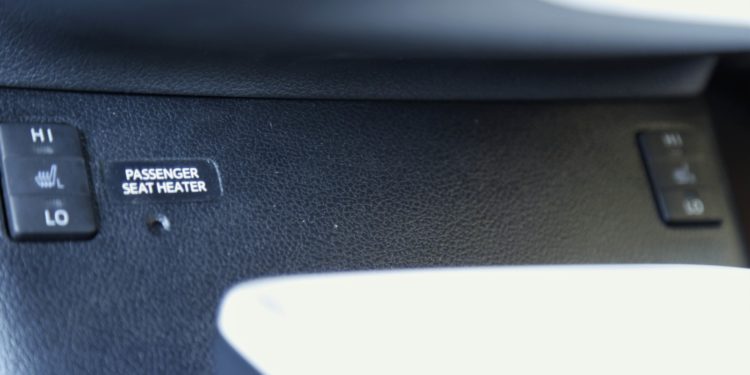 Toyota Prius 1.8 HSD: A nave ecológica! 20