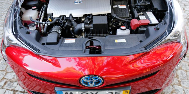 Toyota Prius 1.8 HSD: A nave ecológica! 75