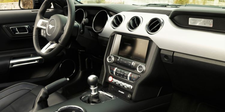 Ford Mustang 2.3 Ecoboost: O ícone Americano! 67