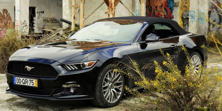 Ford Mustang 2.3 Ecoboost: O ícone Americano! 57