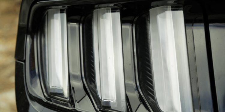 Ford Mustang 2.3 Ecoboost: O ícone Americano! 56