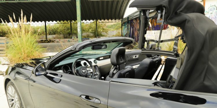 Ford Mustang 2.3 Ecoboost: O ícone Americano! 72