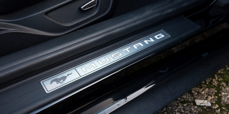 Ford Mustang 2.3 Ecoboost: O ícone Americano! 39