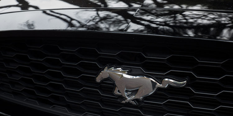 Ford Mustang 2.3 Ecoboost: O ícone Americano! 29