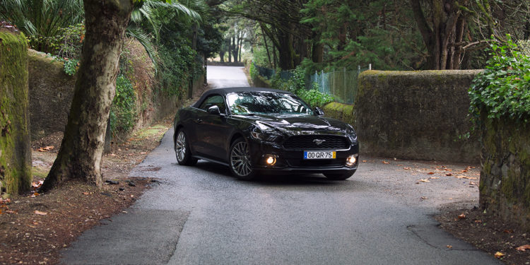 Ford Mustang 2.3 Ecoboost: O ícone Americano! 34