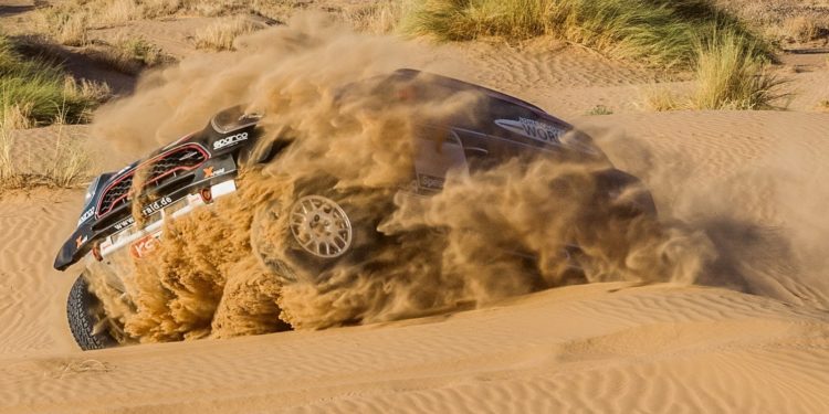 Mini JCW Dakar com motor BMW de 6 cilindros! 43