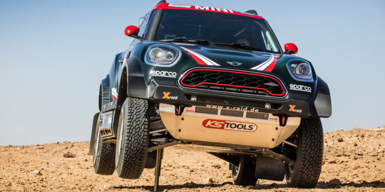 Mini JCW Dakar com motor BMW de 6 cilindros! 29