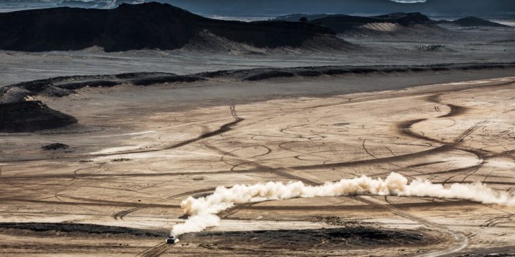 Mini JCW Dakar com motor BMW de 6 cilindros! 36