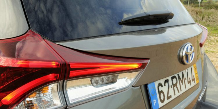 Toyota Auris Hybrid Touring: O sabor da tranquilidade! 48