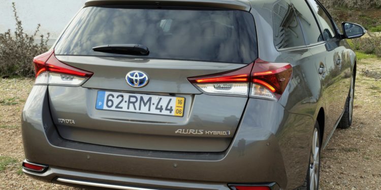 Toyota Auris Hybrid Touring: O sabor da tranquilidade! 45