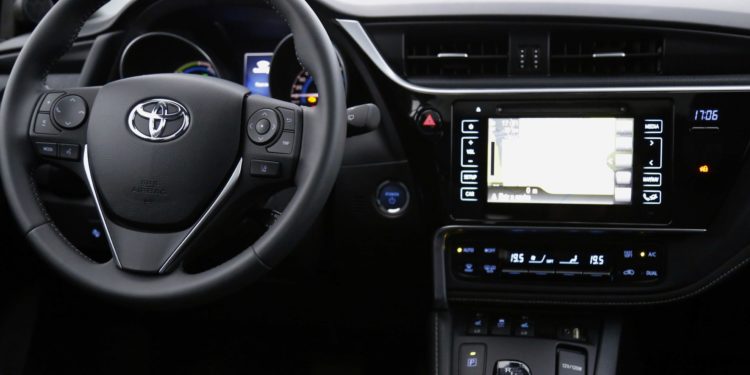 Toyota Auris Hybrid Touring: O sabor da tranquilidade! 29