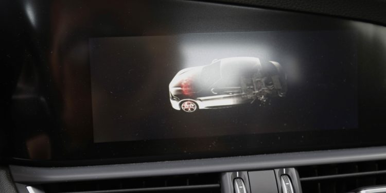 Alfa Romeo Giulia 2.2 JTDM: Esculpido pelo Divino! 58