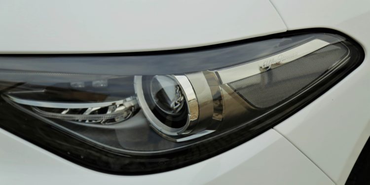 Alfa Romeo Giulia 2.2 JTDM: Esculpido pelo Divino! 44