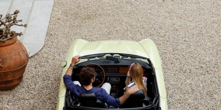 FIAT 124 Spider celebra 50 anos: Conheça a história! 37