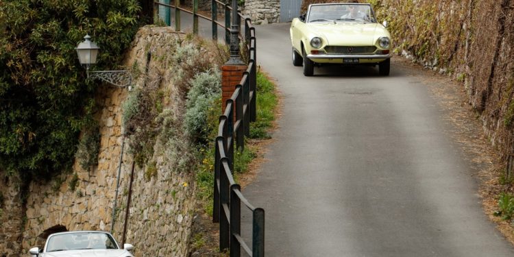 FIAT 124 Spider celebra 50 anos: Conheça a história! 28