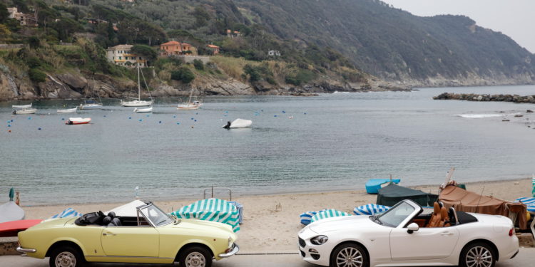 FIAT 124 Spider celebra 50 anos: Conheça a história! 29