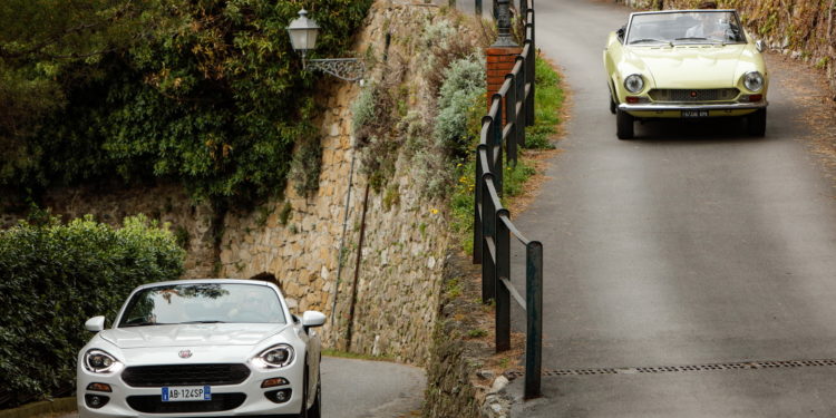 FIAT 124 Spider celebra 50 anos: Conheça a história! 23