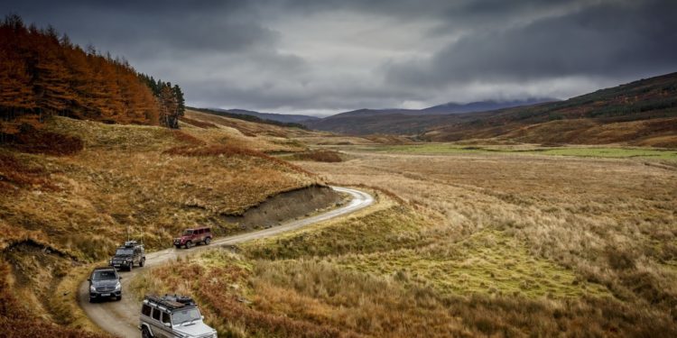 Mercedes 4X4 atravessam Reino Unido sem utilizar estradas publicas! 15