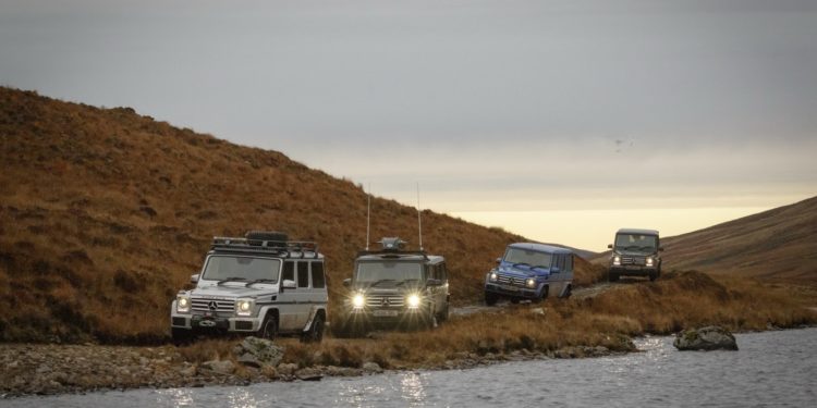 Mercedes 4X4 atravessam Reino Unido sem utilizar estradas publicas! 27