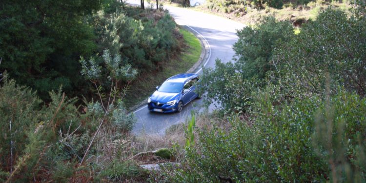 Renault Mégane Sport Tourer GT 205 EDC: Vida em modo "Sport". 25