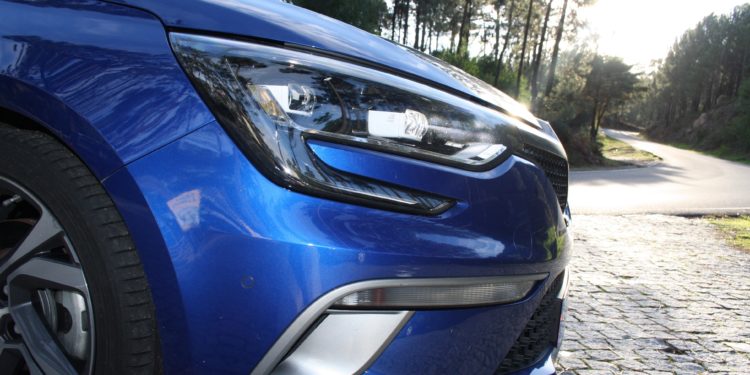 Renault Mégane Sport Tourer GT 205 EDC: Vida em modo "Sport". 17