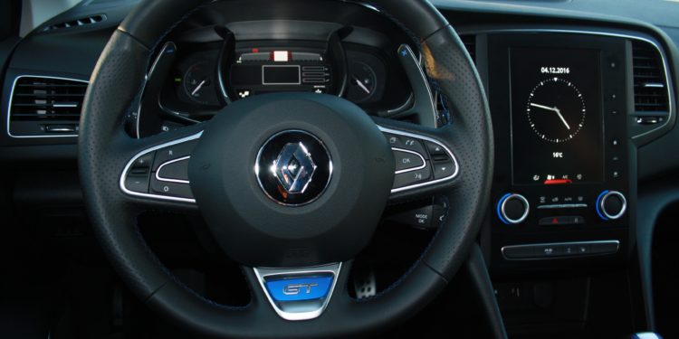 Renault Mégane Sport Tourer GT 205 EDC: Vida em modo "Sport". 70