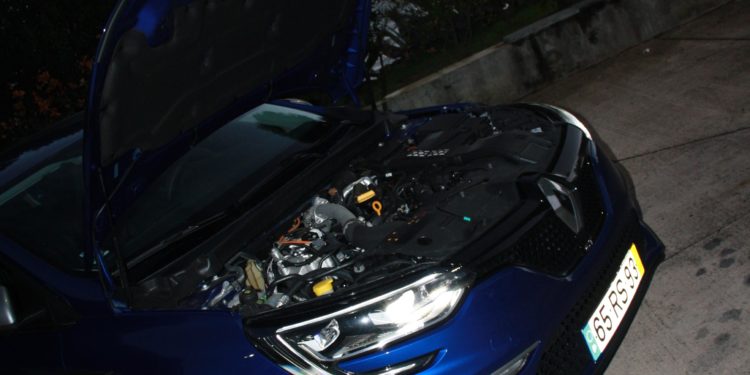 Renault Mégane Sport Tourer GT 205 EDC: Vida em modo "Sport". 49