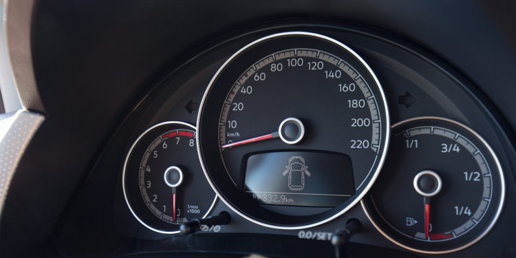 Volkswagen Up 1.0 MPI High Up: Mais e mais! 30