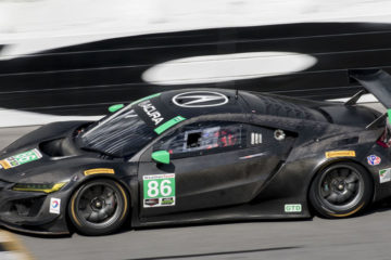 O Acura NSX GT3 é musica para os vossos ouvidos! (Video) 13